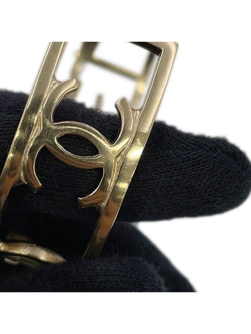 Chanel Bracelet CC Logo Watermark Bangle - Picture 6 of 10